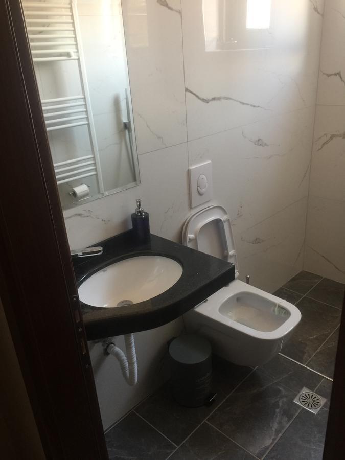Vila Ilo Tushemisht Kültér fotó